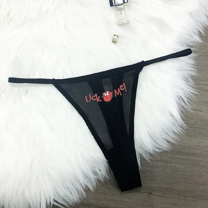 Lingerieset met naam – Gepersonaliseerde string en bijpassende bh