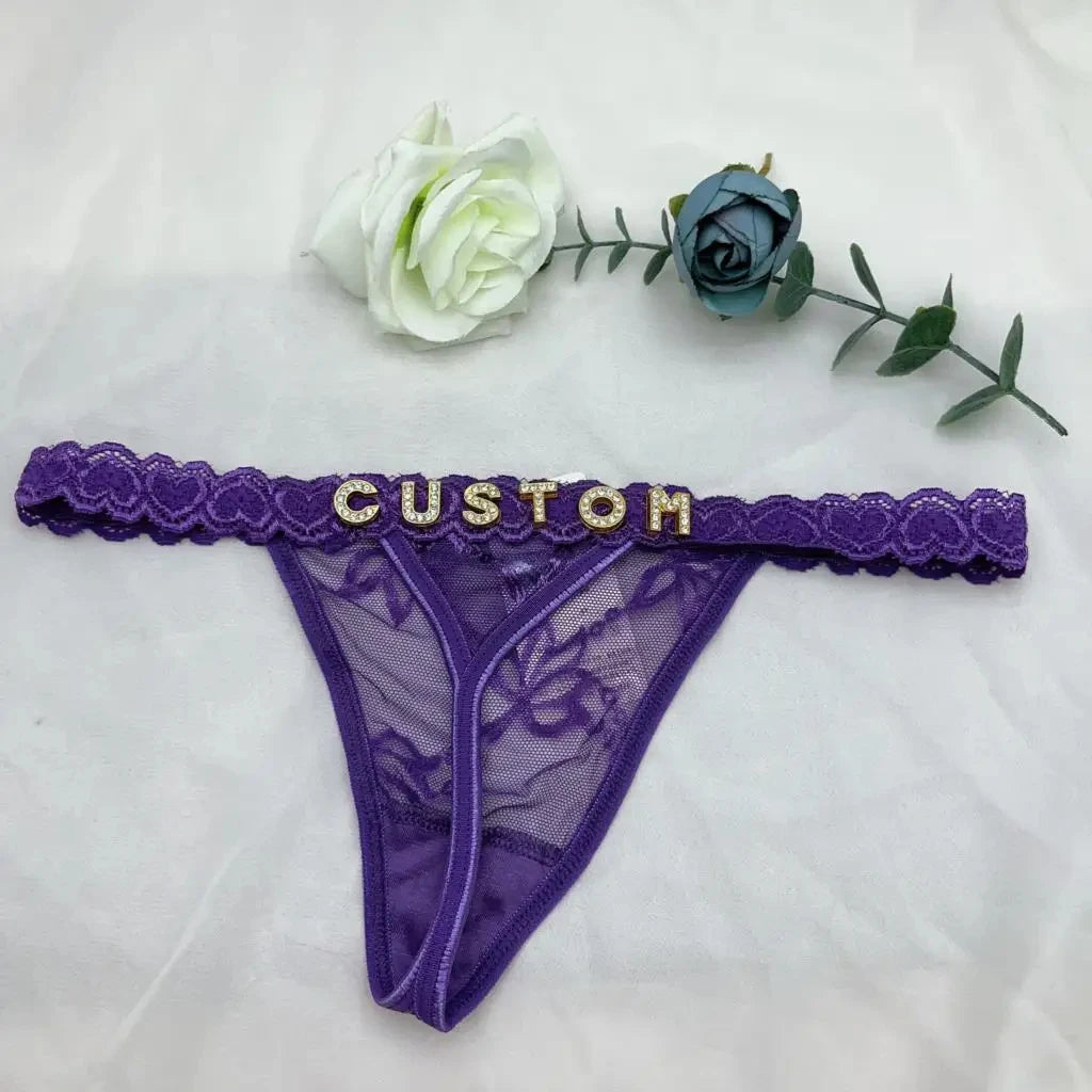 Sexy kanten string met naam – Sensueel en elegant