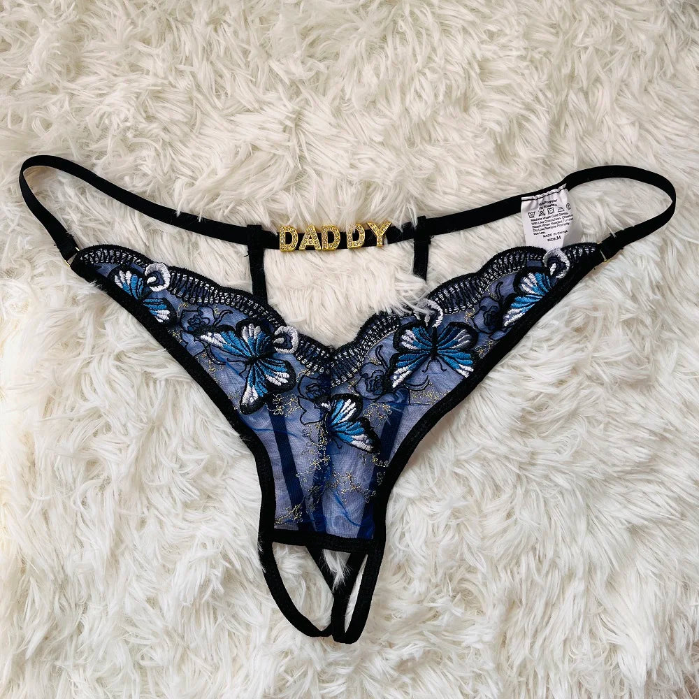 Gepersonaliseerde string set – Maak je lingerielade uniek