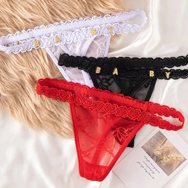 Gepersonaliseerde valentijnsstring – Romantische lingerie met naam