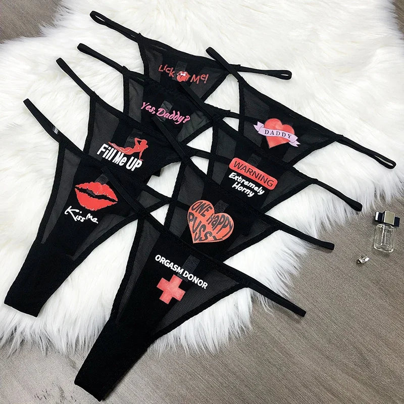 Zijden string met naam – Elegant en comfortabel ondergoed