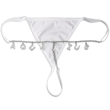 String met bloemendesign en naam – Romantische en unieke lingerie